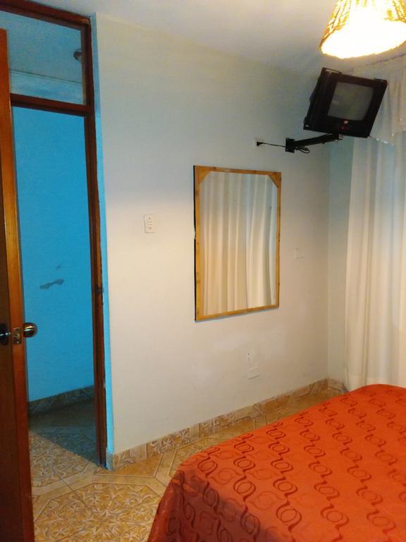 Refugio Del Pirata Hostel Paracas Room photo